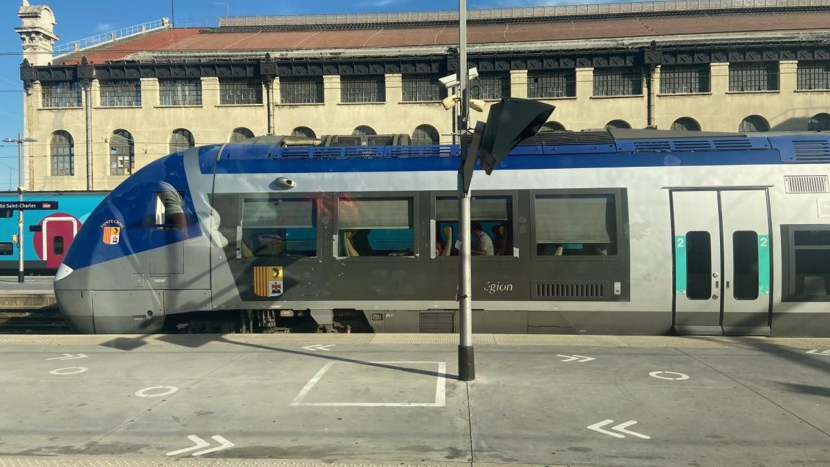Trains et cars régionaux : les abonnements Zou moins chers de 20% à Nice 