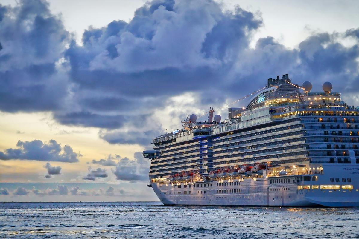 Une station pour mesurer la pollution de l’air des navires de croisière à Marseille