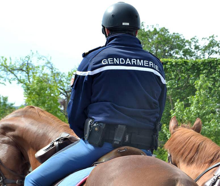 Une brigade équestre permanente bientôt dans les Alpes-Maritimes Une brigade équestre permanente bientôt dans les Alpes-Maritimes
