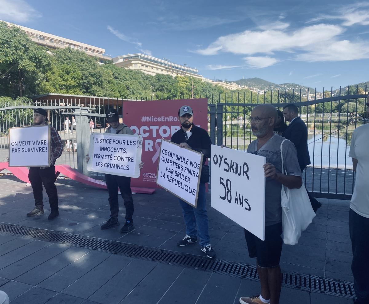 Nice : hommage émouvant après la fusillade des Moulins Nice : hommage émouvant après la fusillade des Moulins