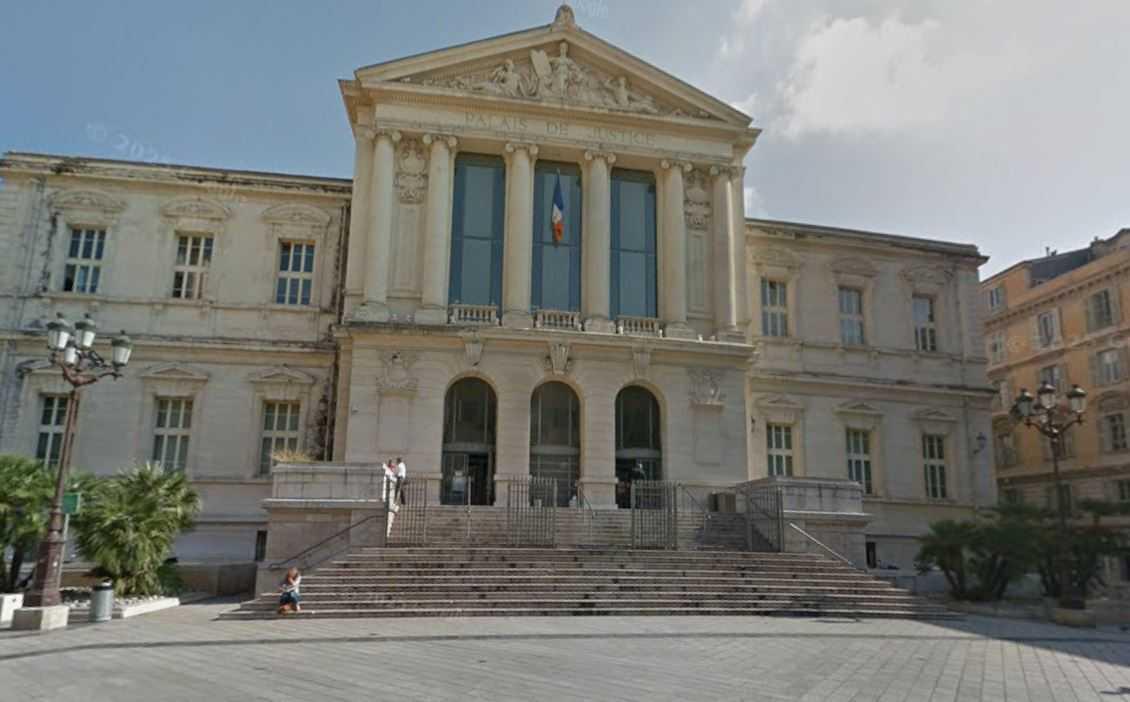 Agression sexuelle dans un bus à Nice : les parents poursuivent Lignes d’Azur Agression sexuelle dans un bus à Nice : les parents poursuivent Lignes d’Azur