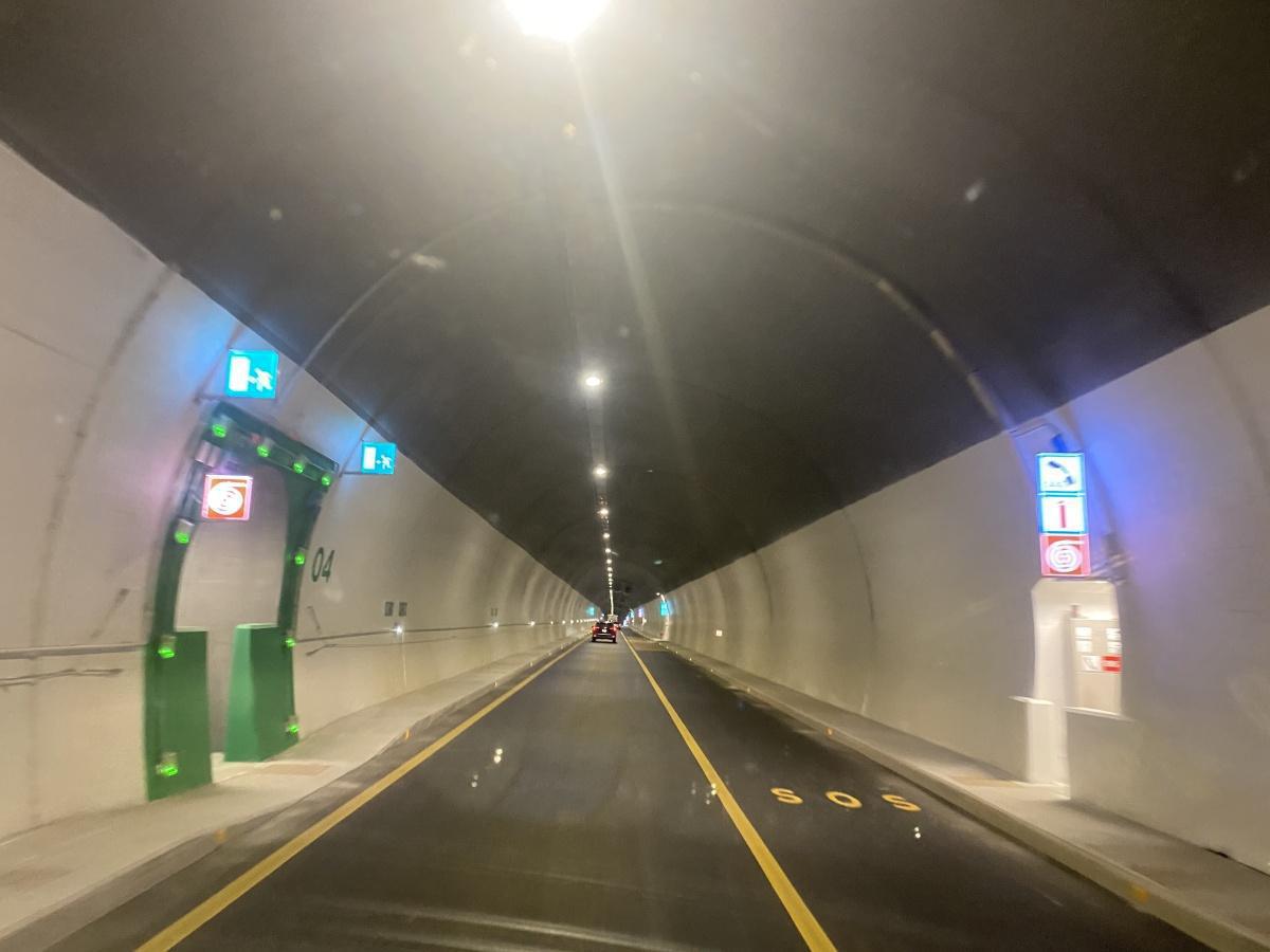 Tunnel de Tende : les élus exigent des horaires élargis Tunnel de Tende : les élus exigent des horaires élargis