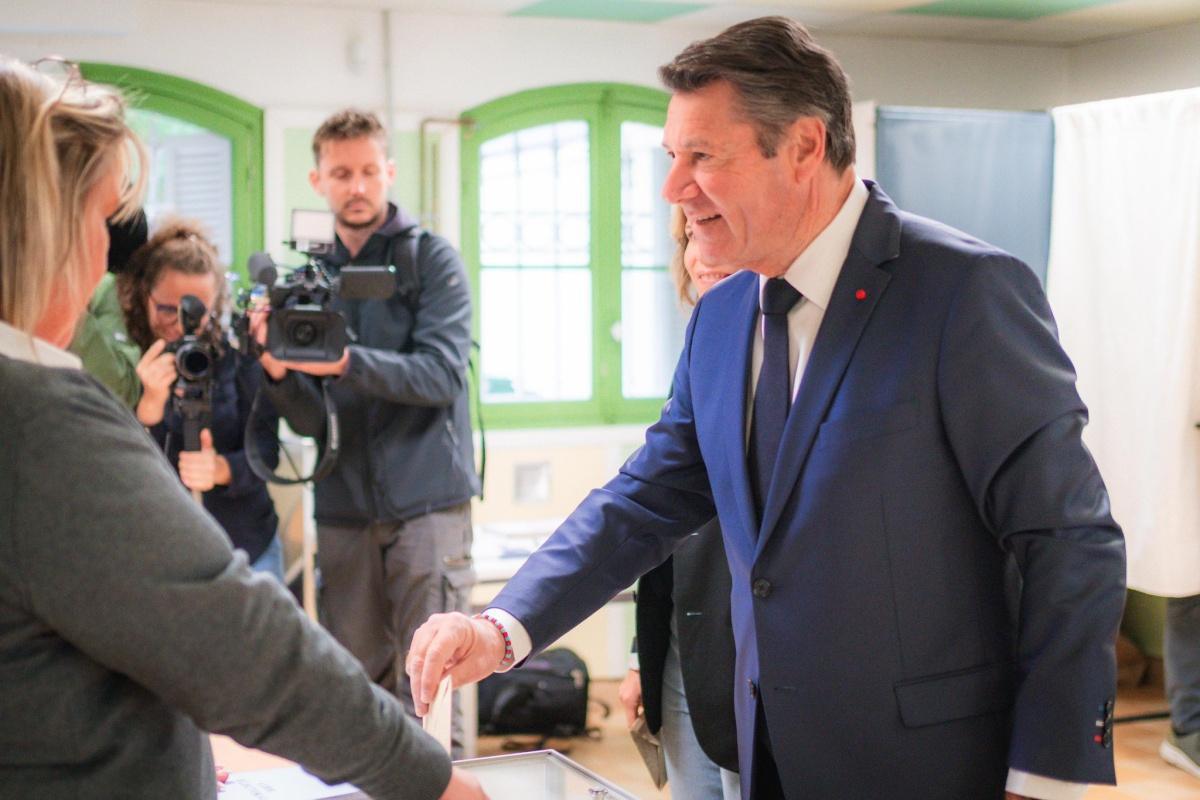 Municipales 2026 à Nice : Christian Estrosi devra faire sans le soutien du président des LR Municipales 2026 à Nice : Christian Estrosi devra faire sans le soutien du président des LR