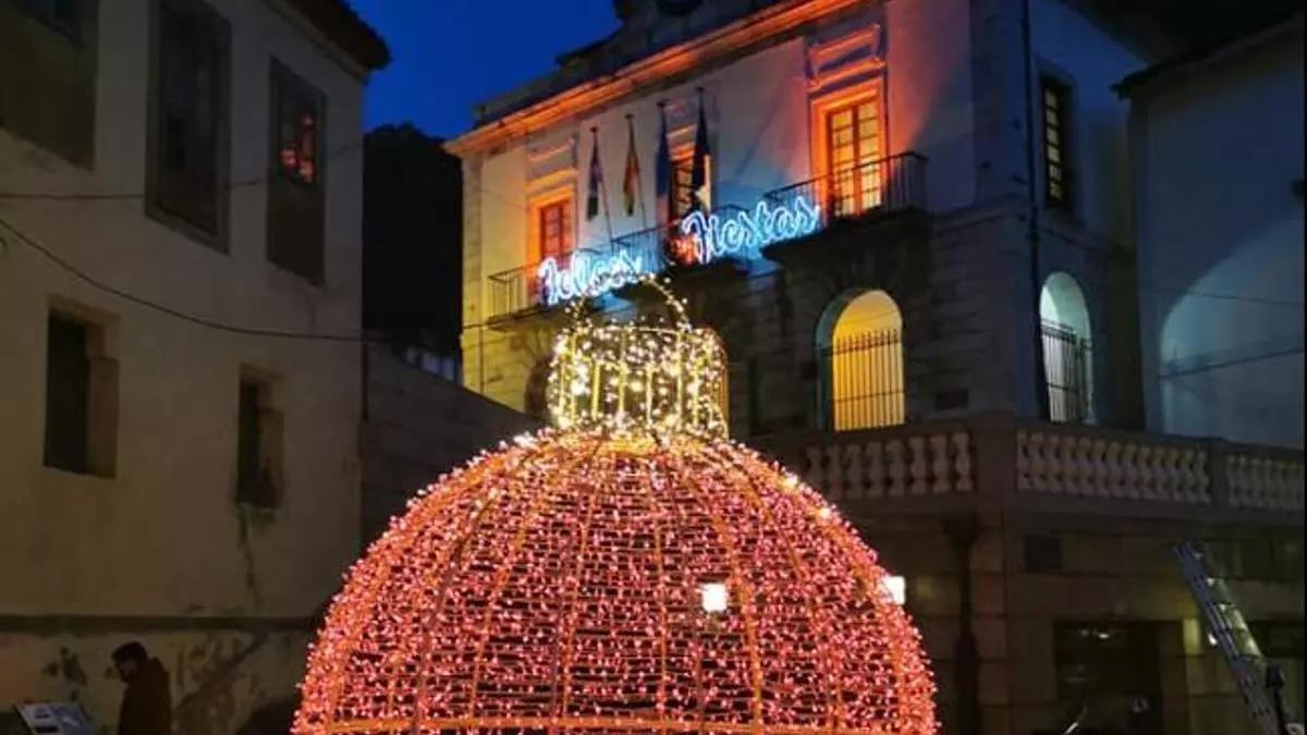 Cudillero, entre los 5 finalistas de Ferrero Rocher por la Navidad