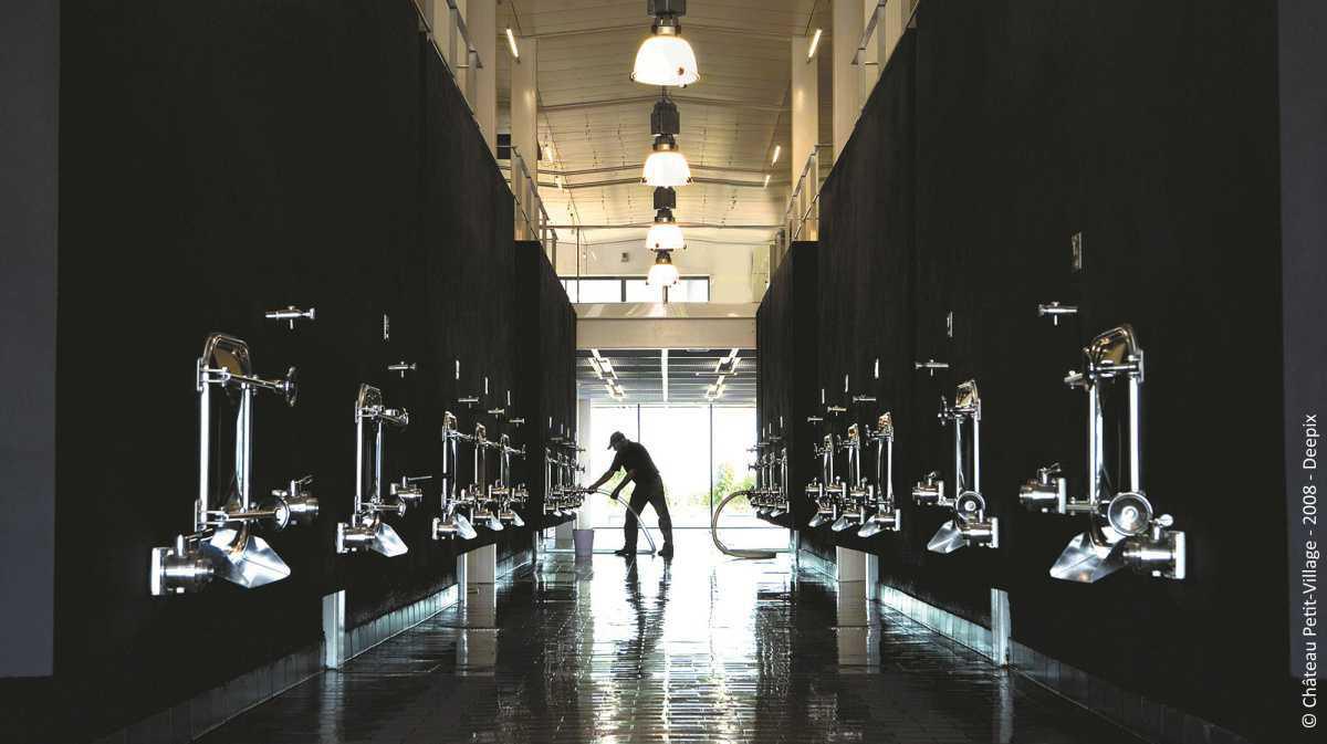 Château Petit-Village EN Château Petit-Village EN