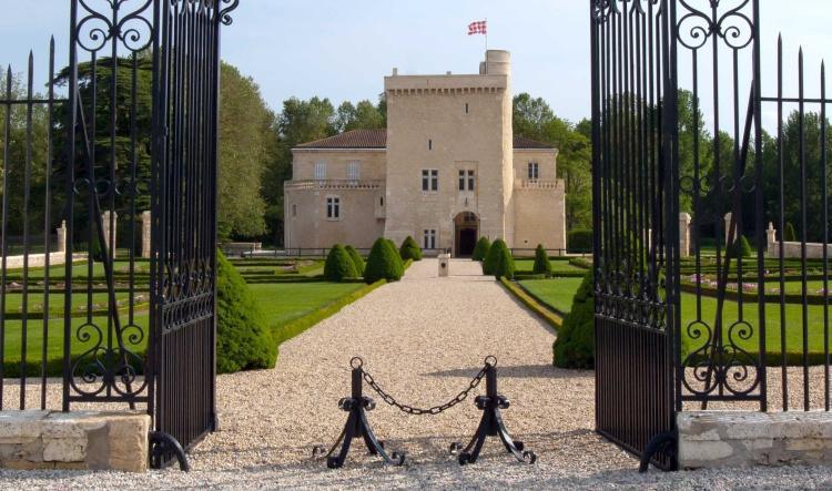 Château La Tour Carnet 2024