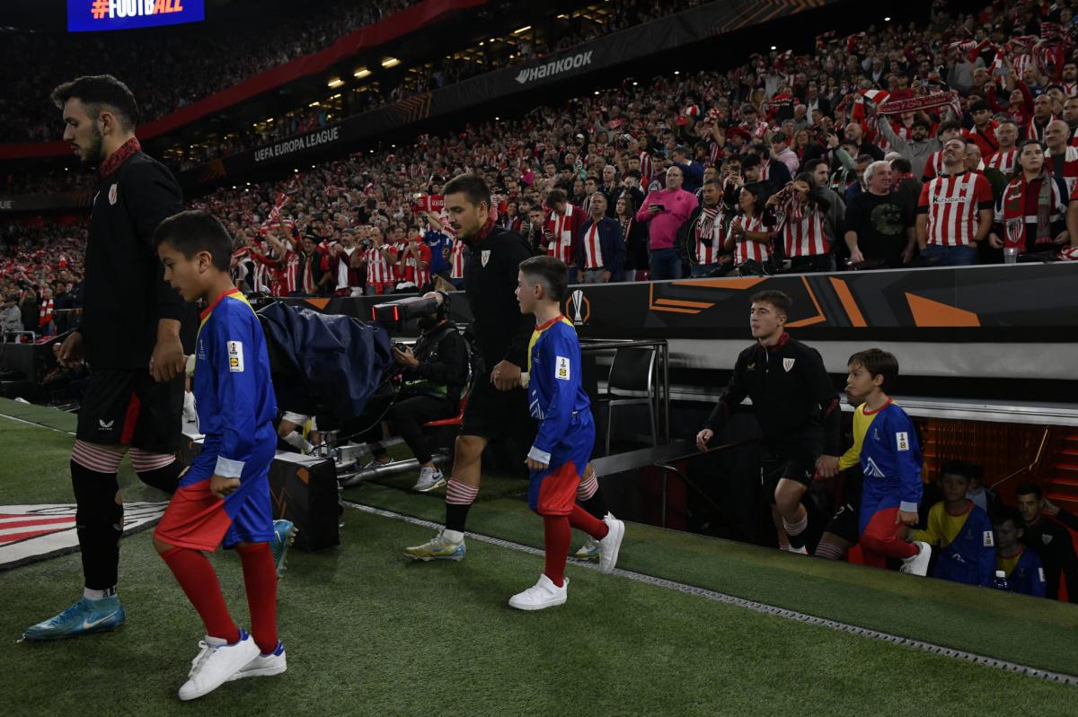 Nuestros benjamines con el Athletic