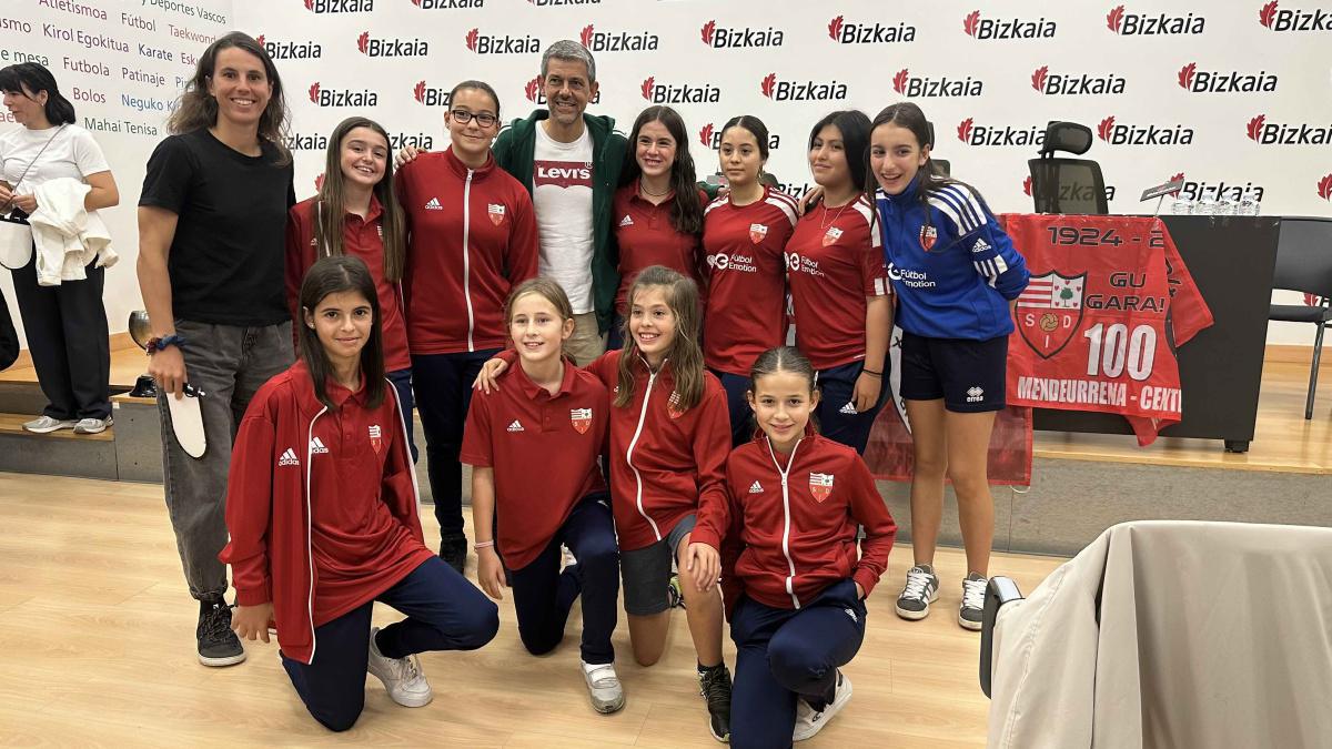 Tertulia sobre fútbol femenino