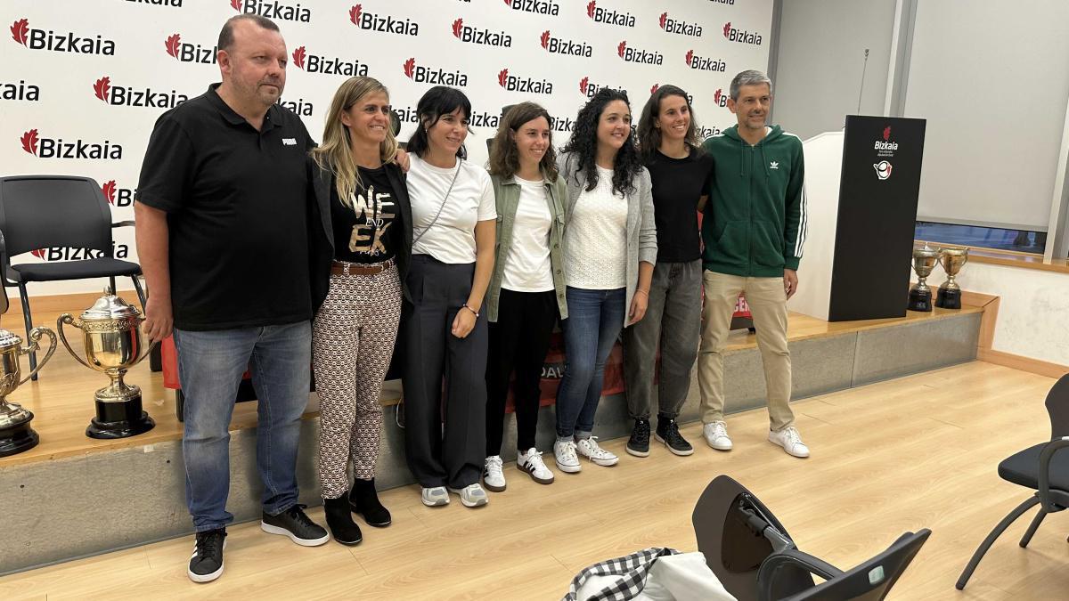 Tertulia sobre fútbol femenino