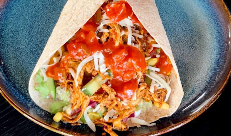 Shredded chicken taco
