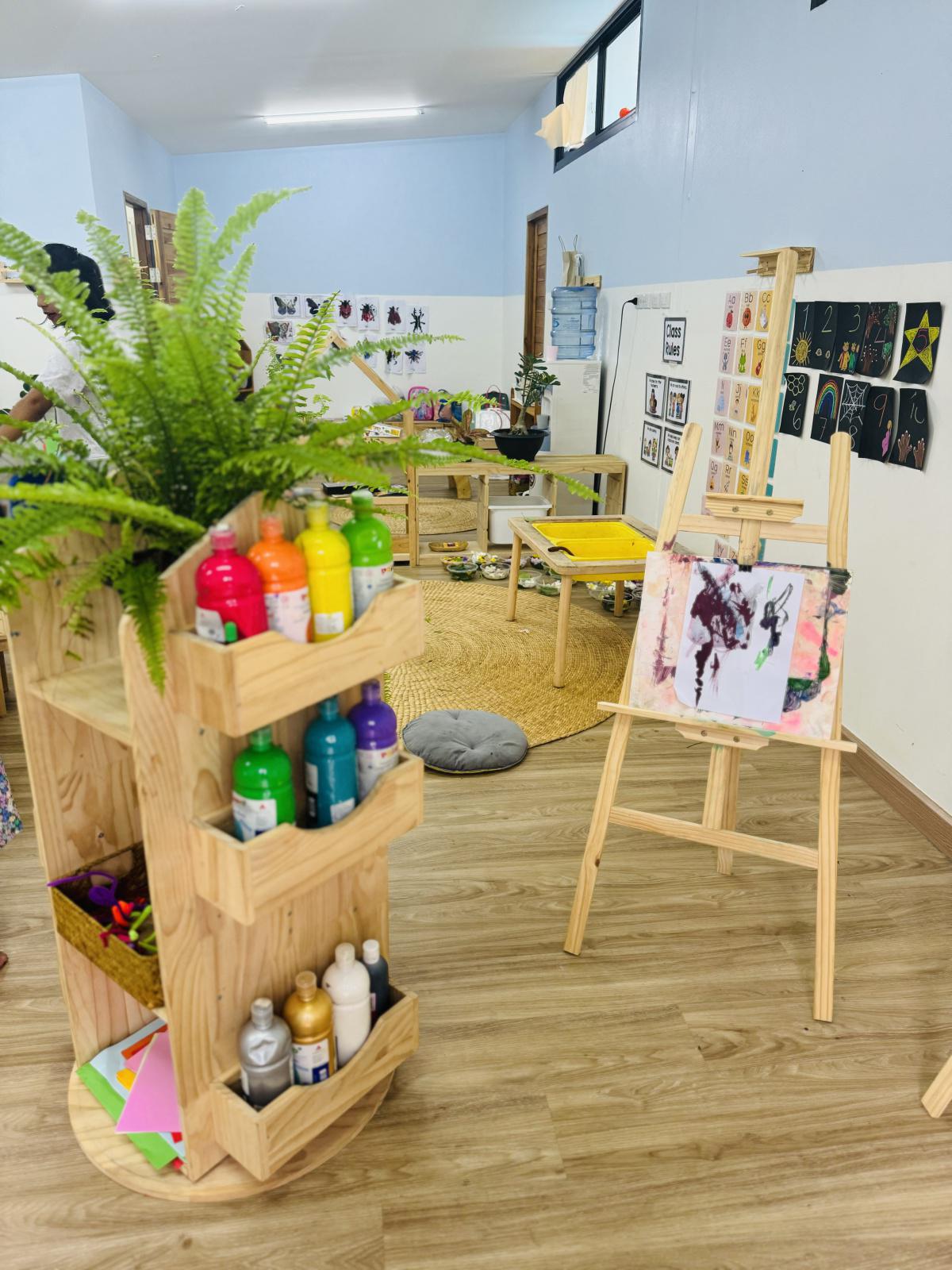 TREE YARD SCHOOL TREE YARD SCHOOL