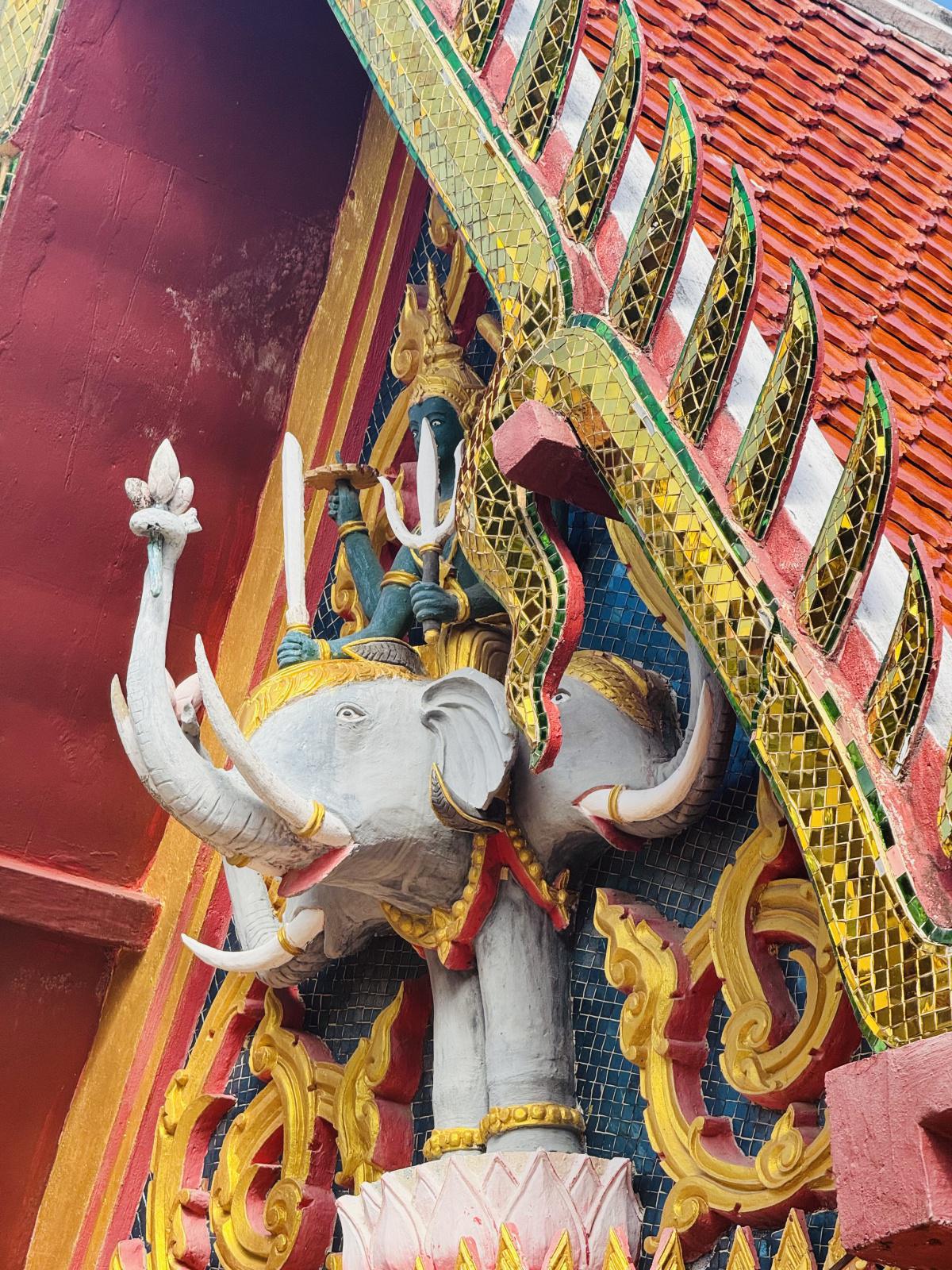 BIG BUDDHA - WAT PHRA YAI BIG BUDDHA - WAT PHRA YAI