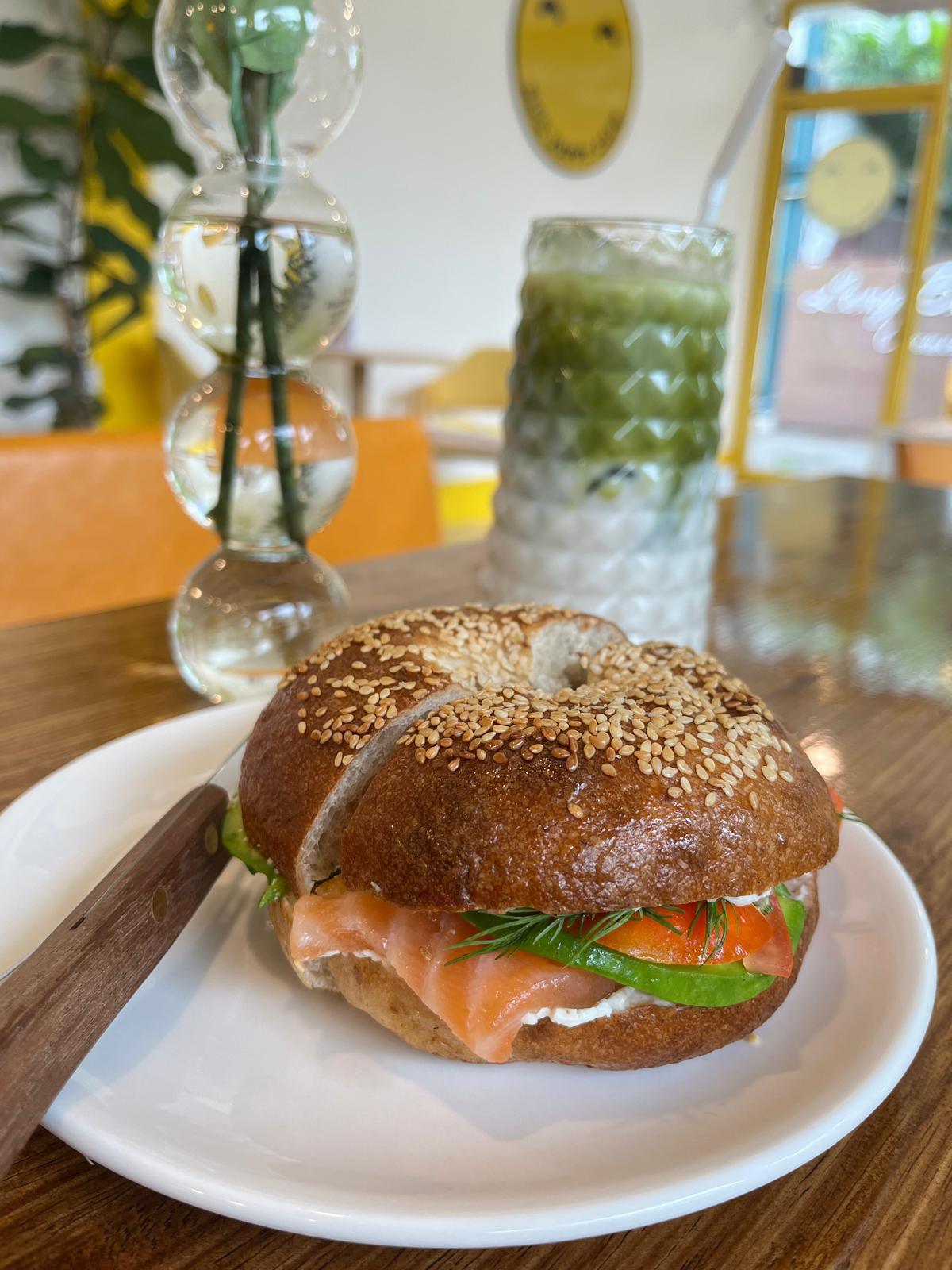 SIPS HAPPY CAFE SIPS HAPPY CAFE