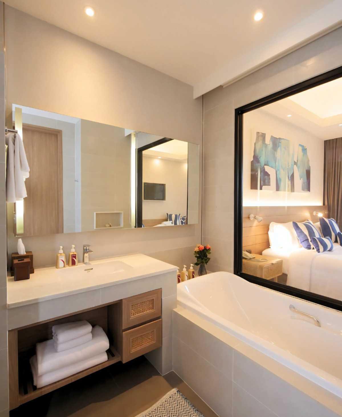 ABSOLUTE SANCTUARY ABSOLUTE SANCTUARY