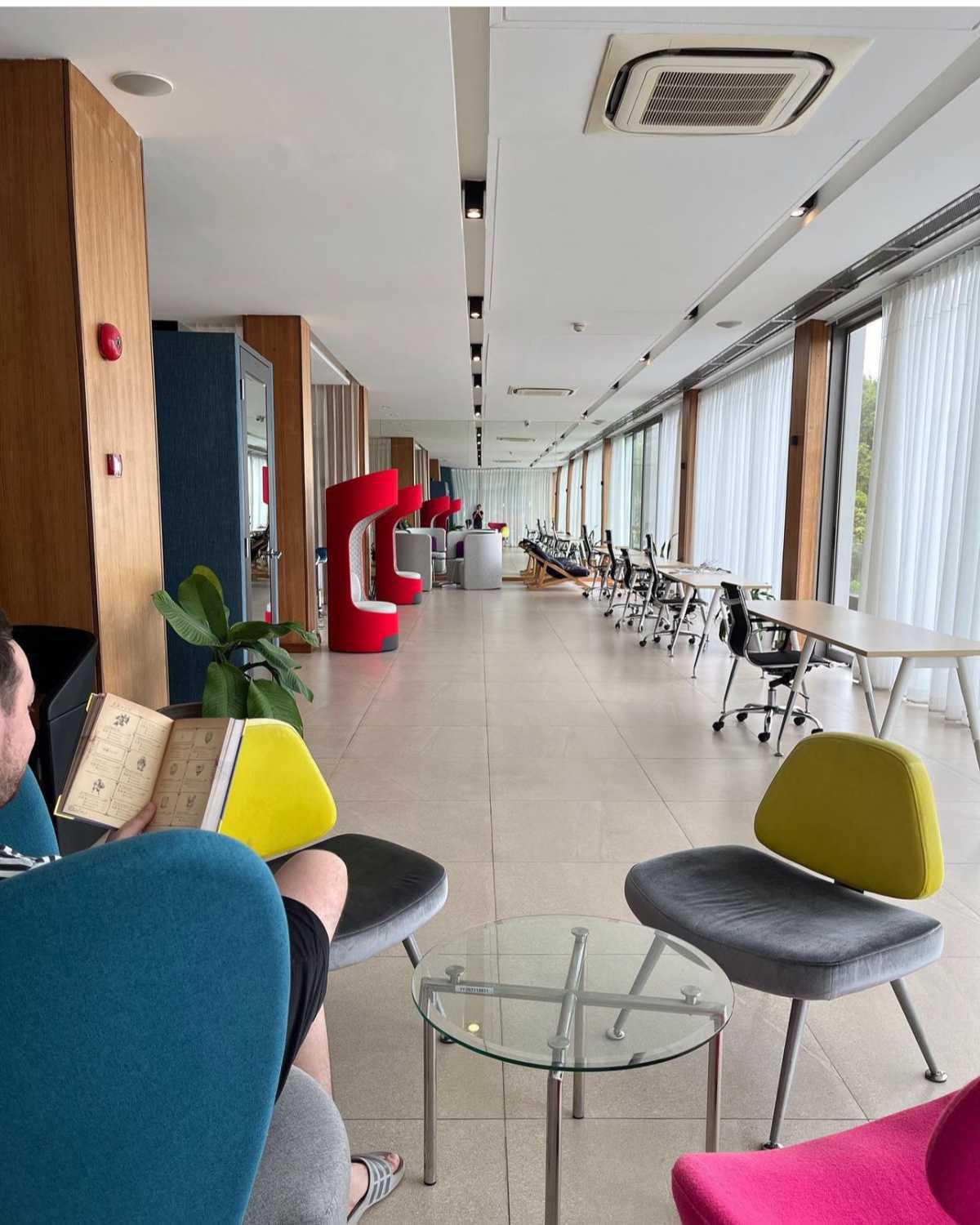 MANTRA | CO-WORKING 