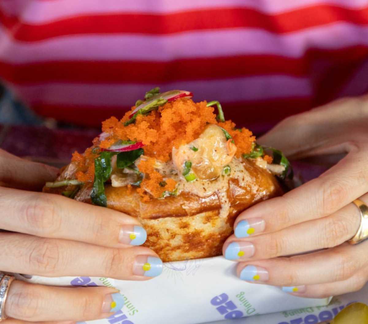 SNOOZE SINFUL DINNER 