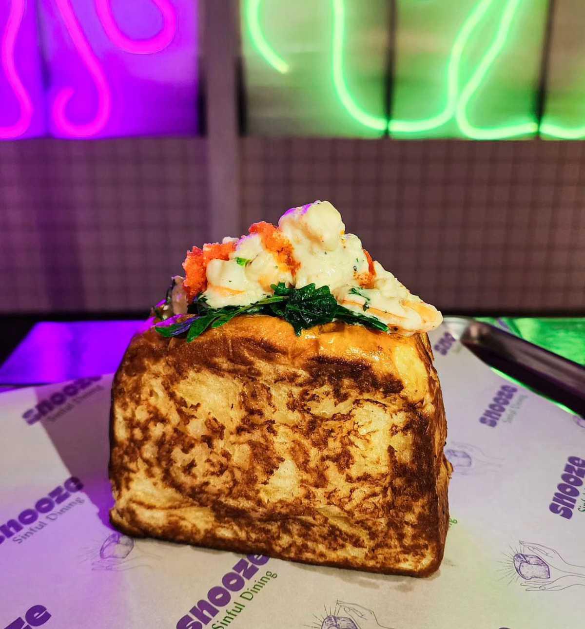 SNOOZE SINFUL DINNER 