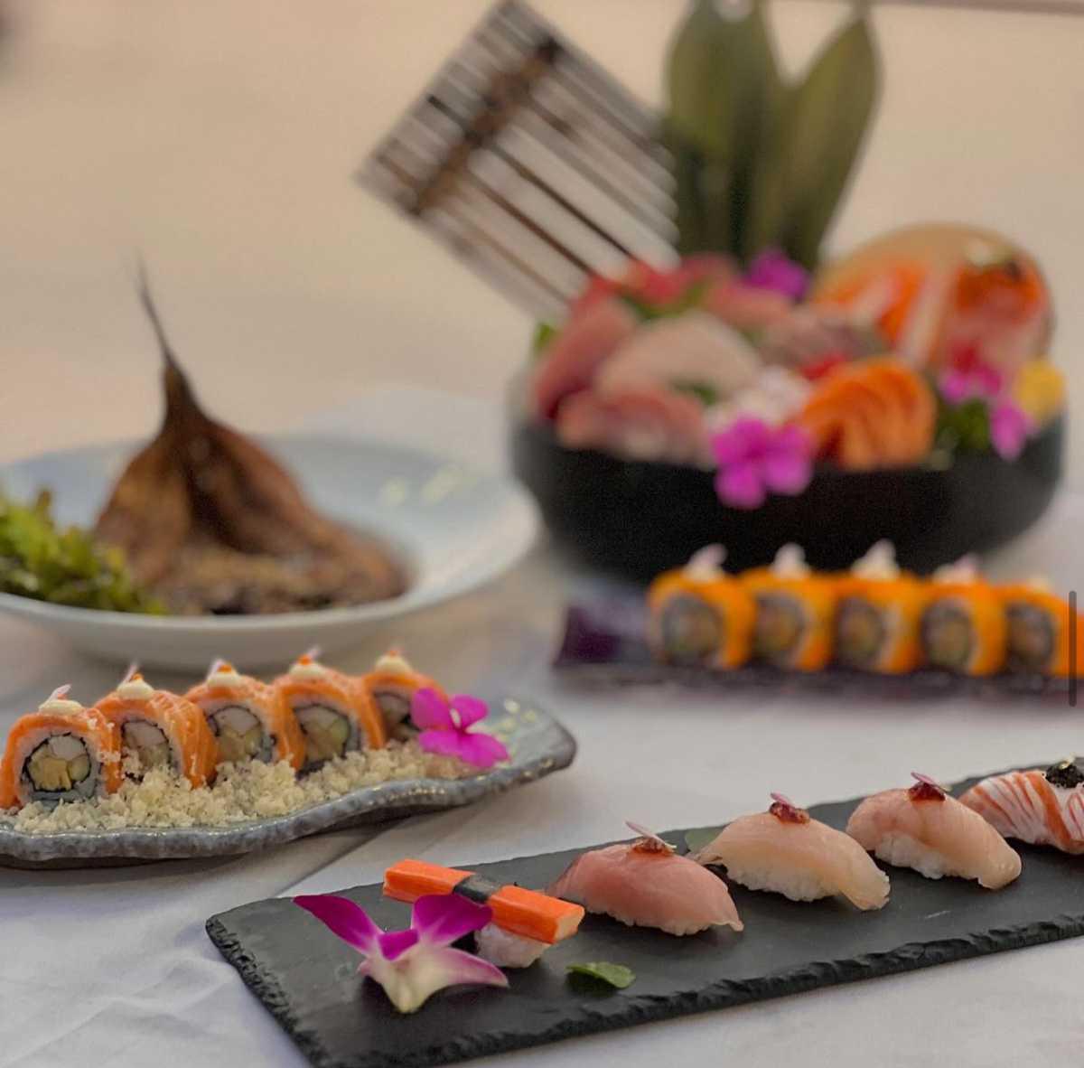 1/1 BAR & RESTAURANT 