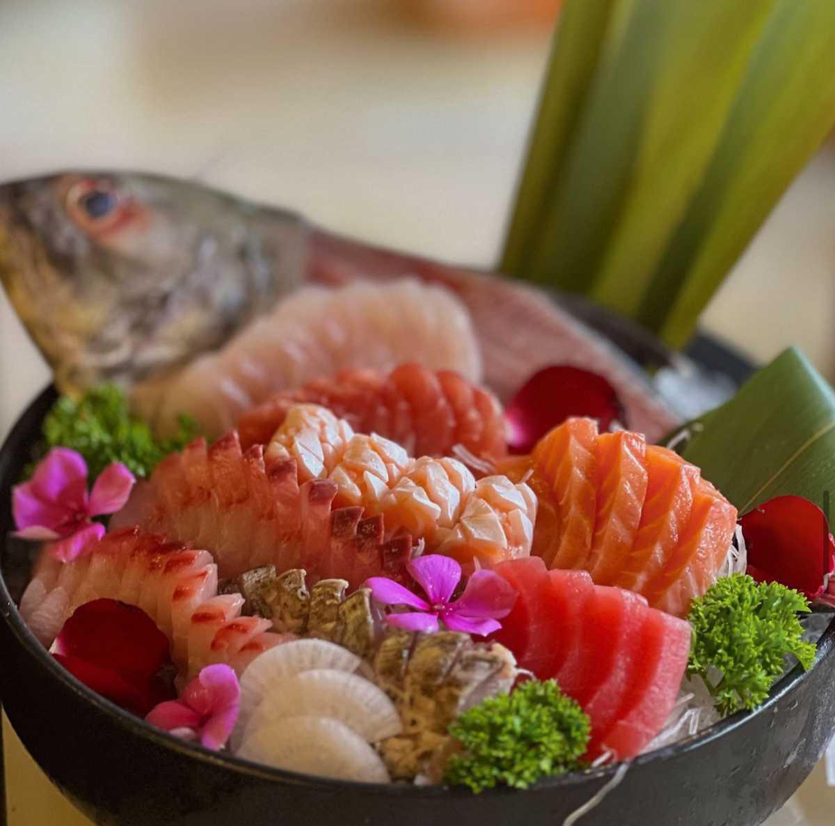 1/1 BAR & RESTAURANT 