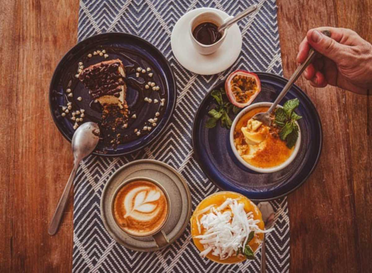 SANDBAR BEACH CLUB SANDBAR BEACH CLUB