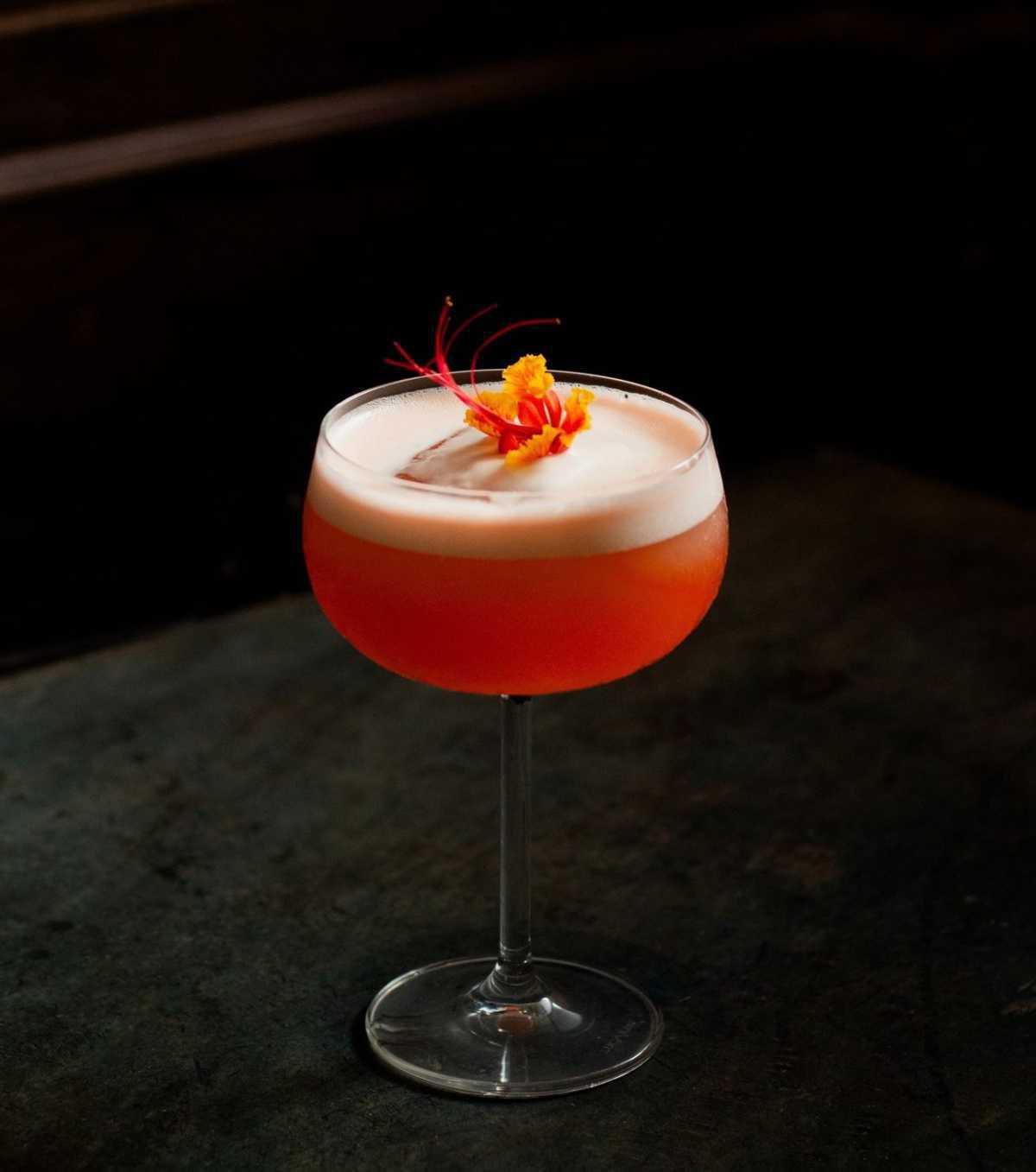 DAY & NIGHT DAY & NIGHT