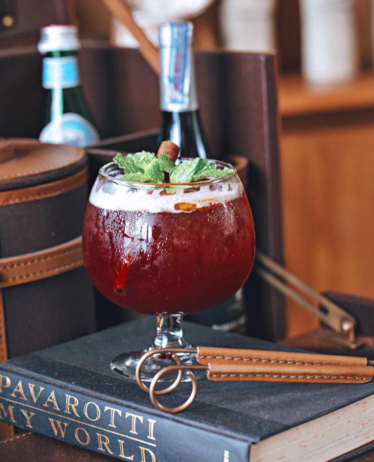 COCO TAM’S COCO TAM’S