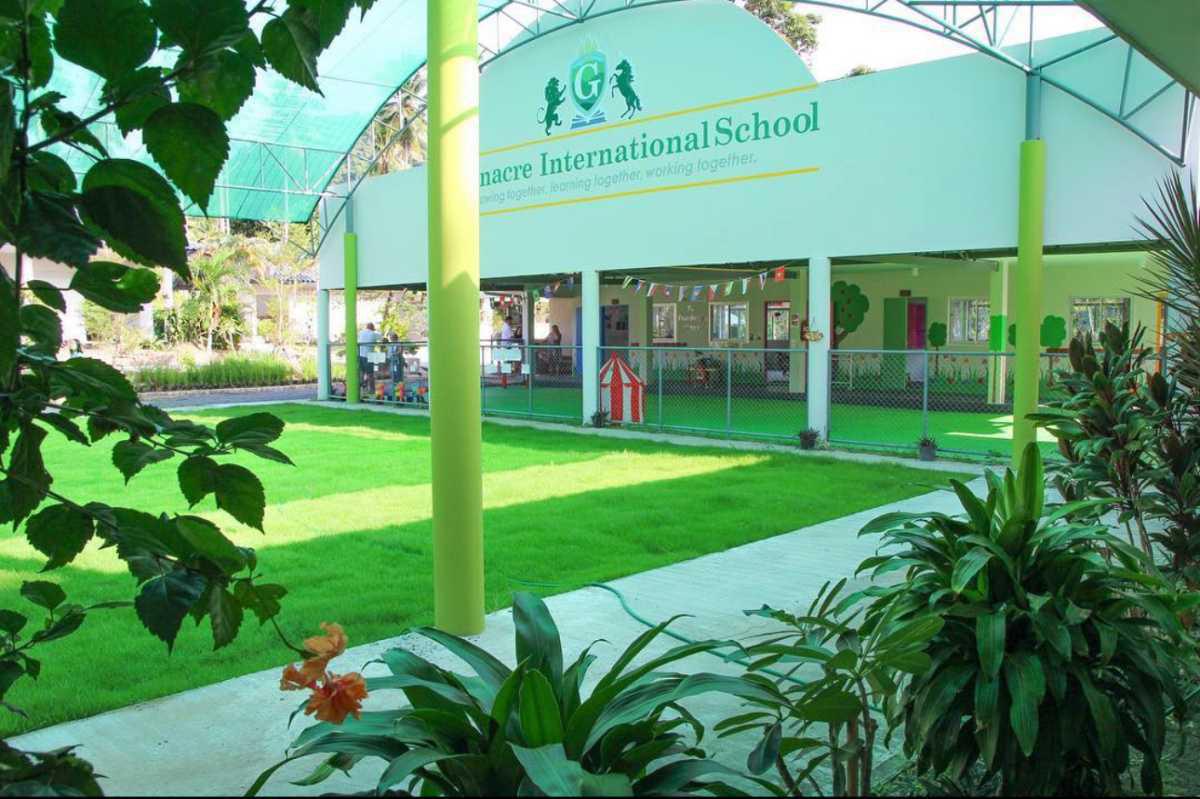 GREENACRE INTERNATIONAL SCHOOL GREENACRE INTERNATIONAL SCHOOL