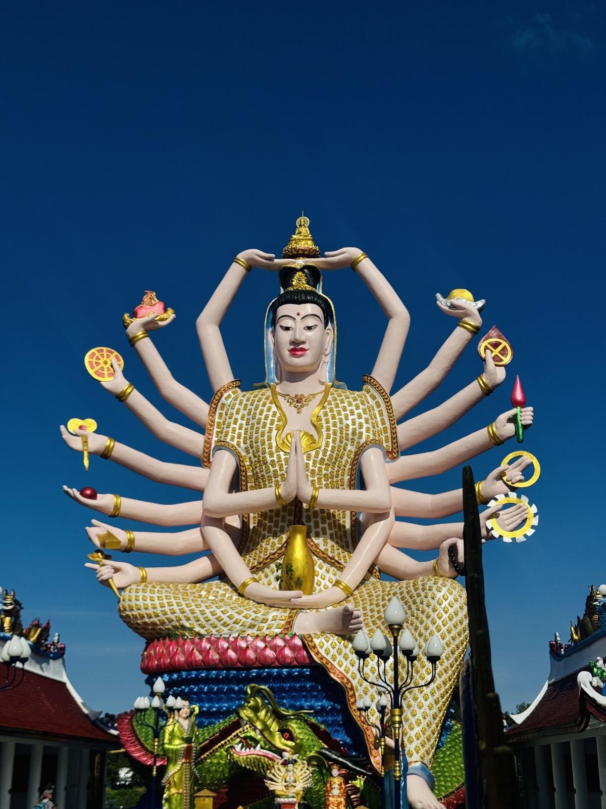 WAT PLAI LAEM WAT PLAI LAEM