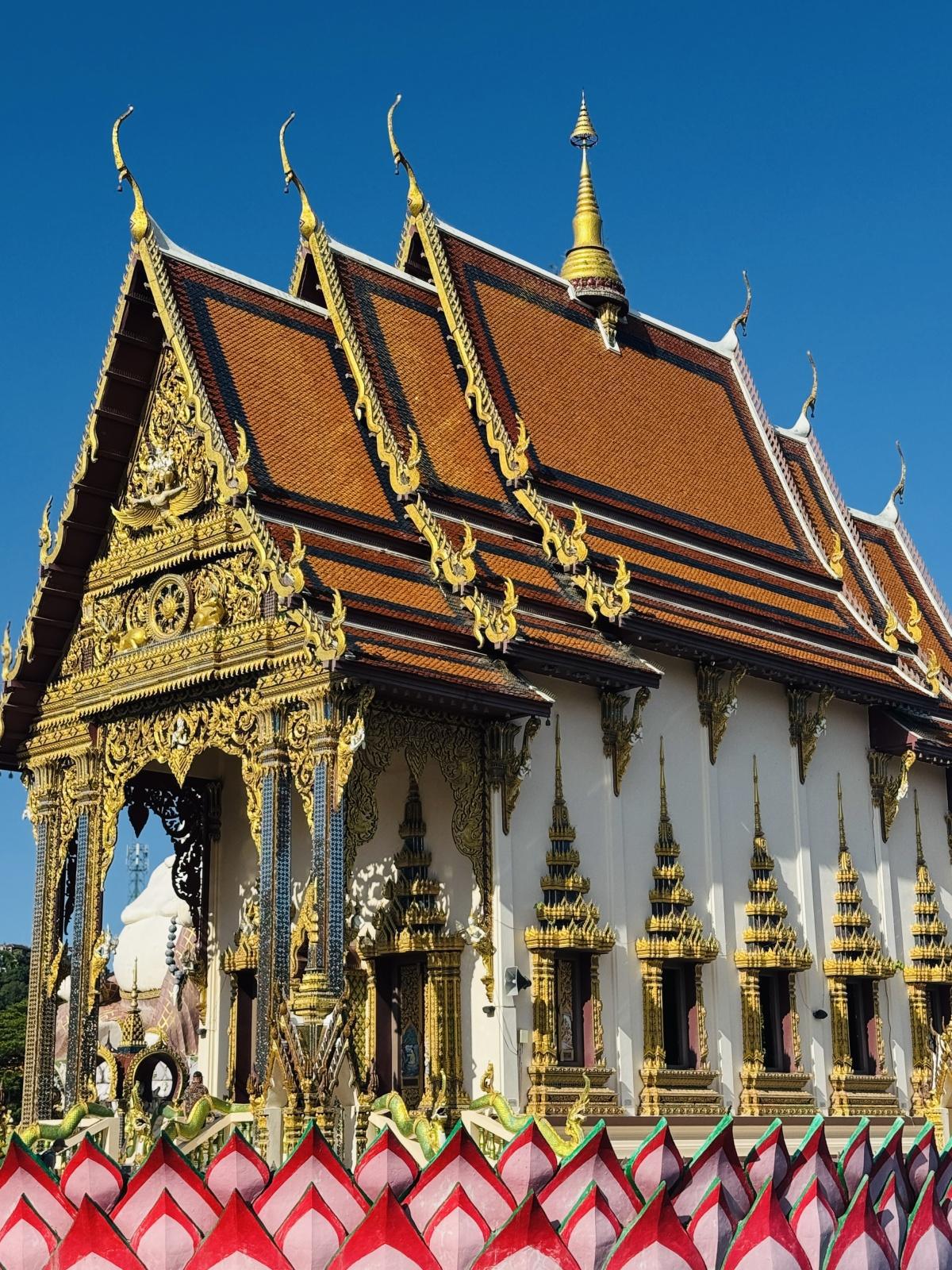 WAT PLAI LAEM WAT PLAI LAEM