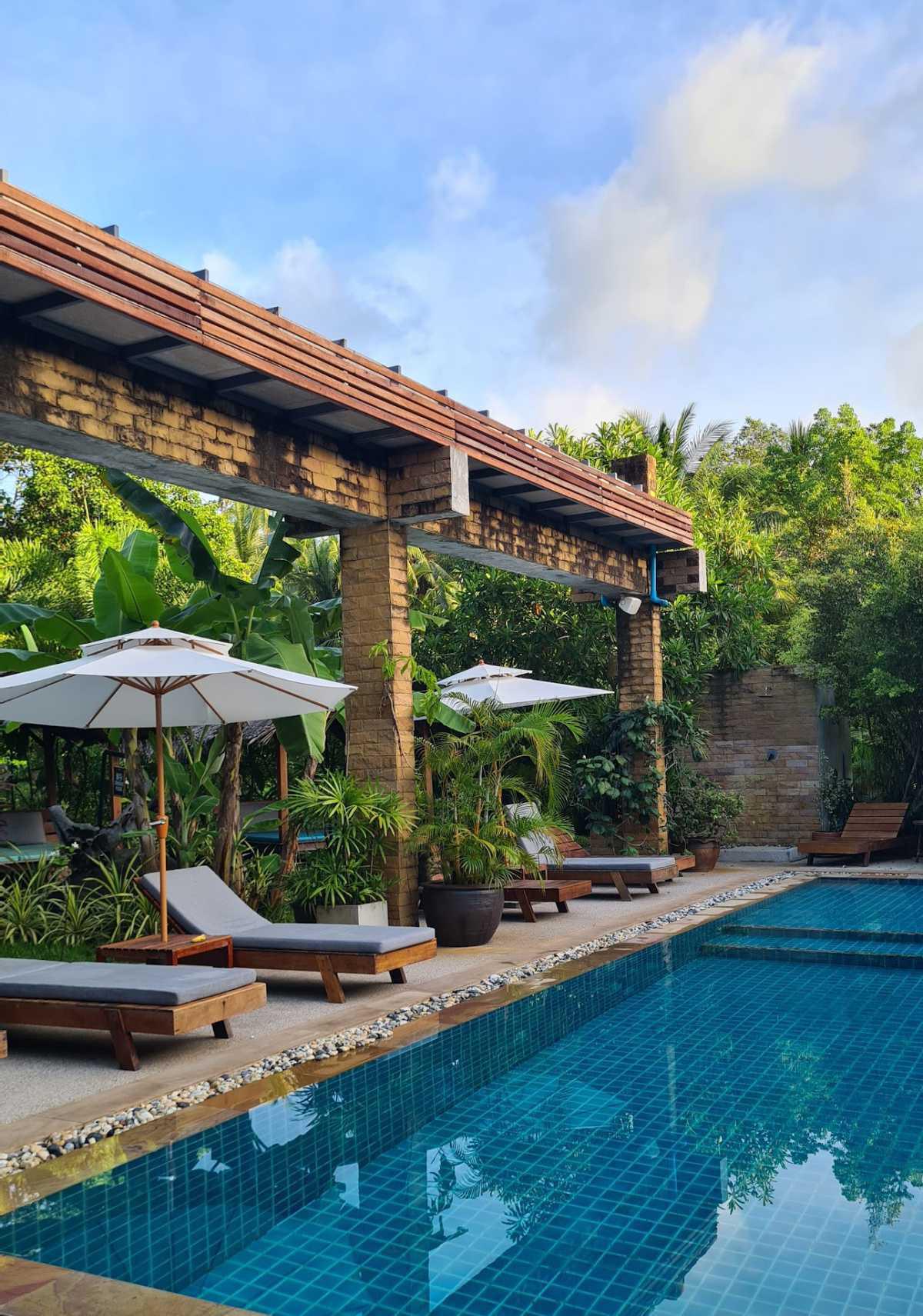 WONDERLAND HEALING CENTER 