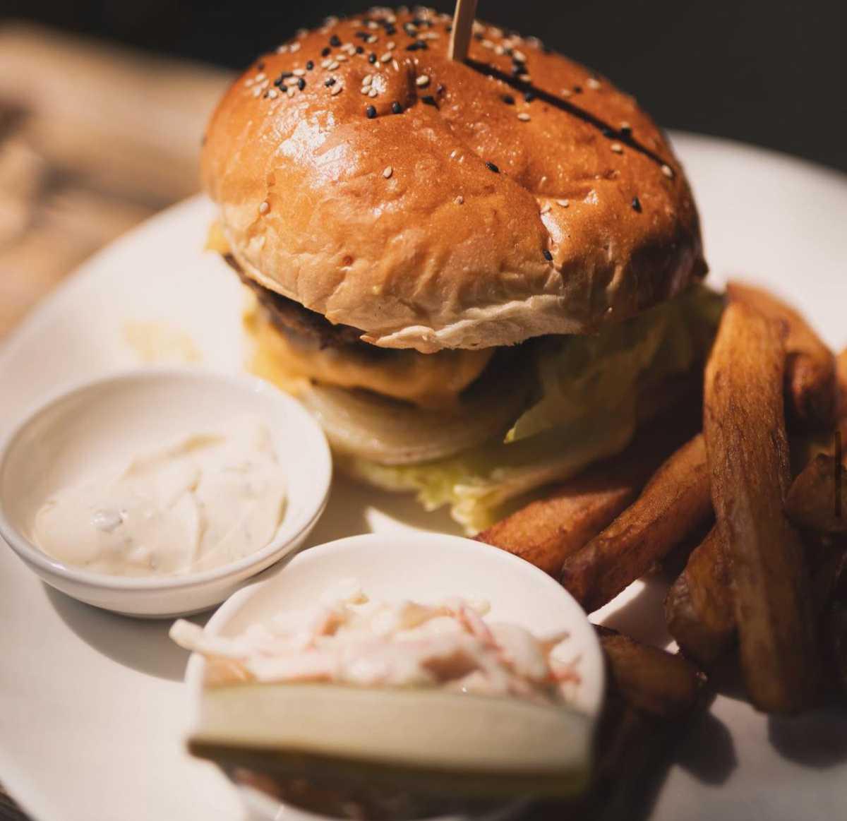 TIKI BEACH RESORT TIKI BEACH RESORT