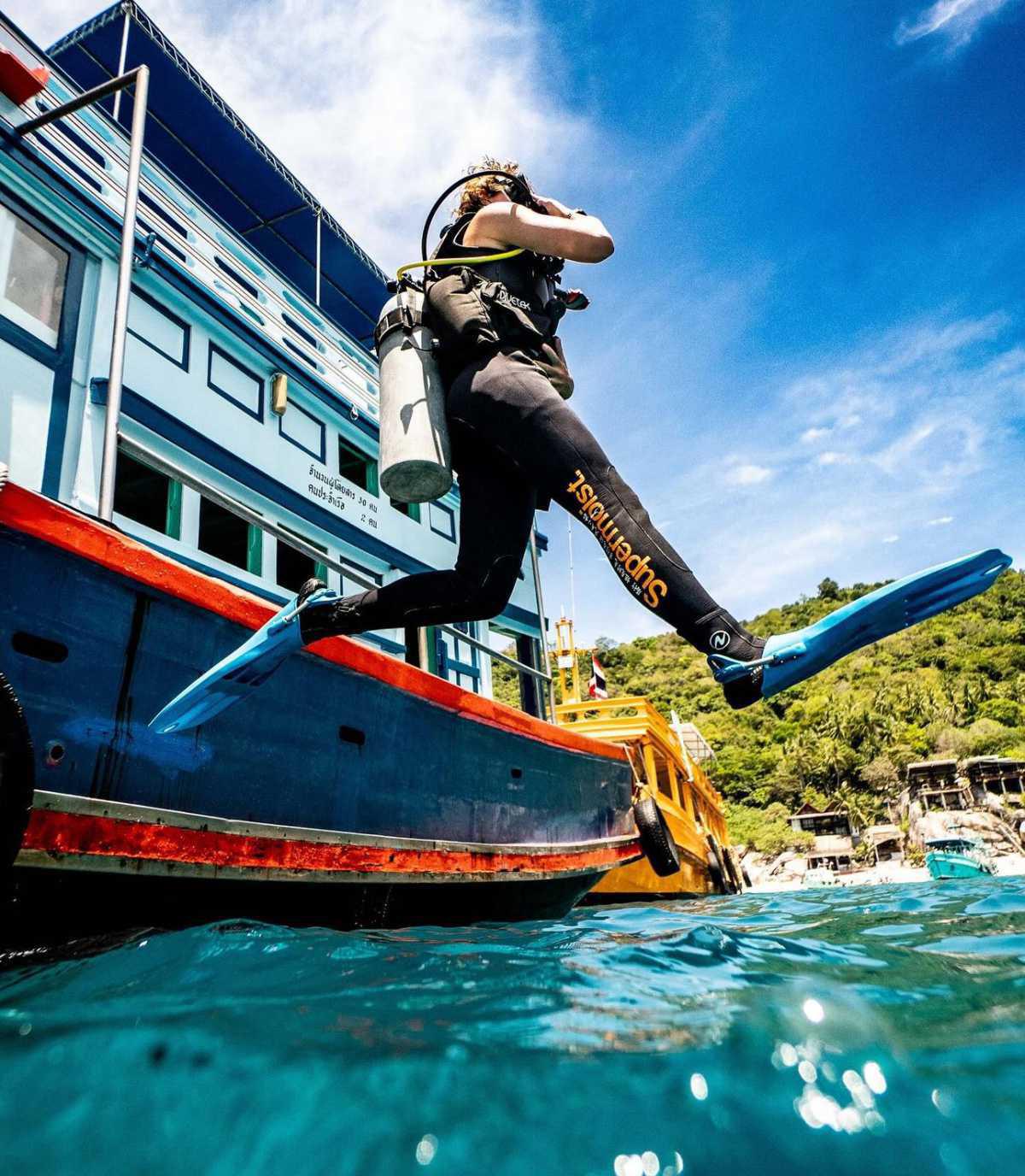 ROCTOPUS DIVE ROCTOPUS DIVE