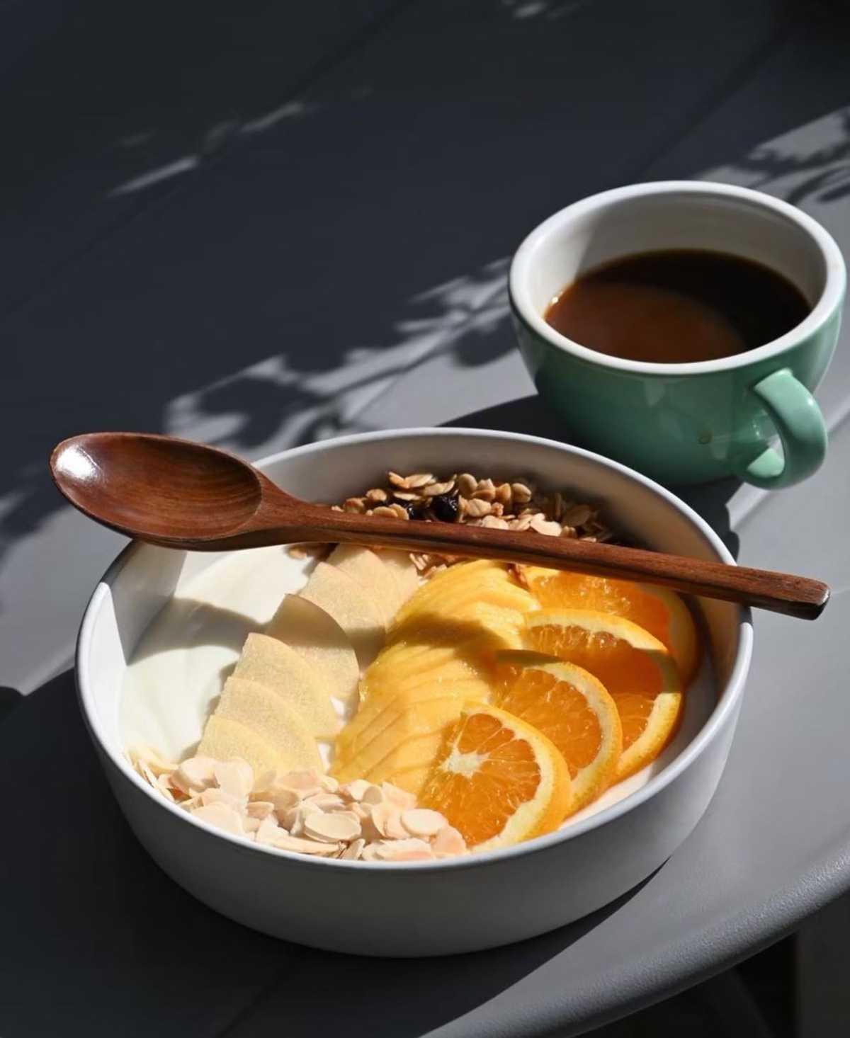 BLUE SHARK BRUNCH CAFE KOH TAO