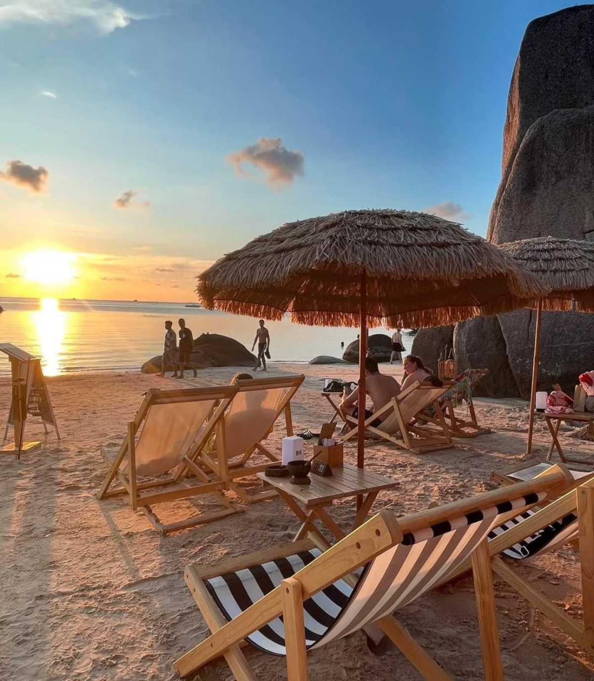 CACTUS CAFE & BEACH BAR