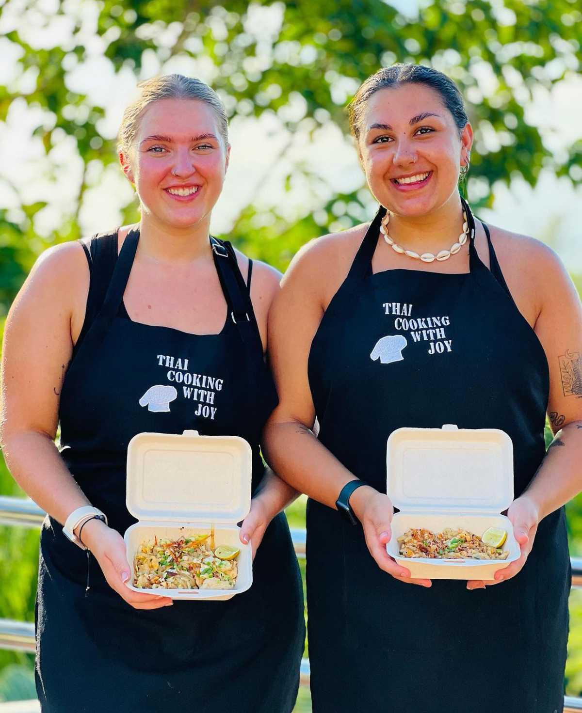 THAI COOKING WITH JOY