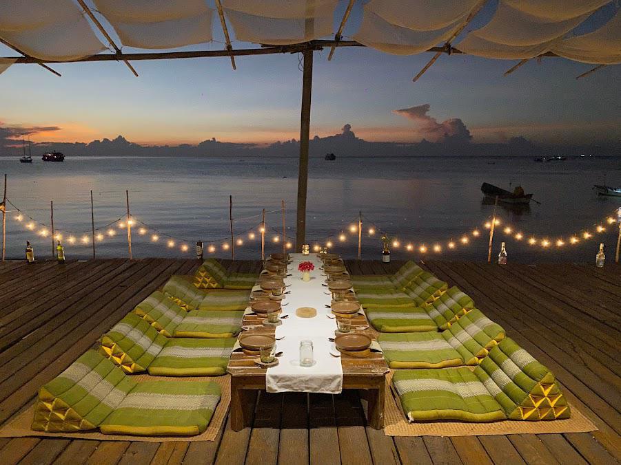 CHEF'S TABLE BY MAMA (CHICK)