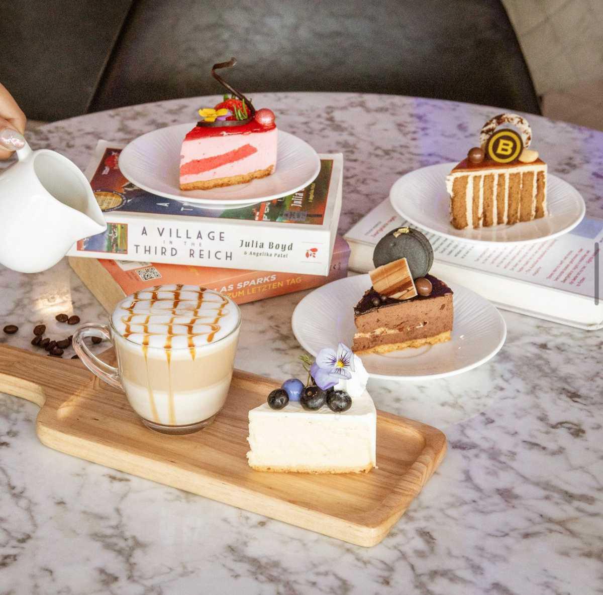 THE BERKELEY HOTEL PRATUNAM