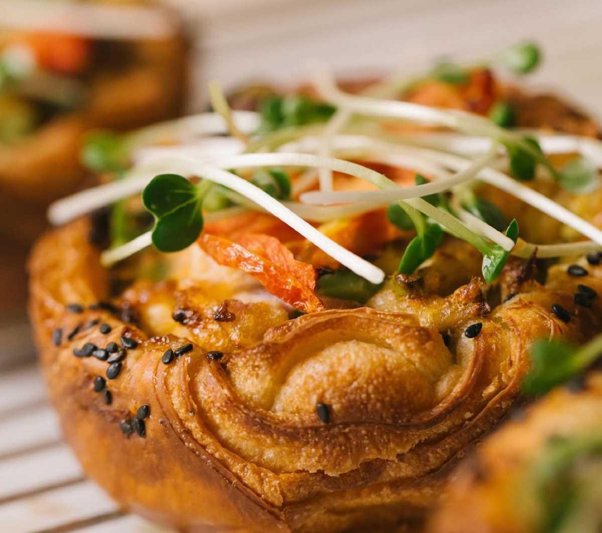 ROOTS AT SATHON ROOTS AT SATHON