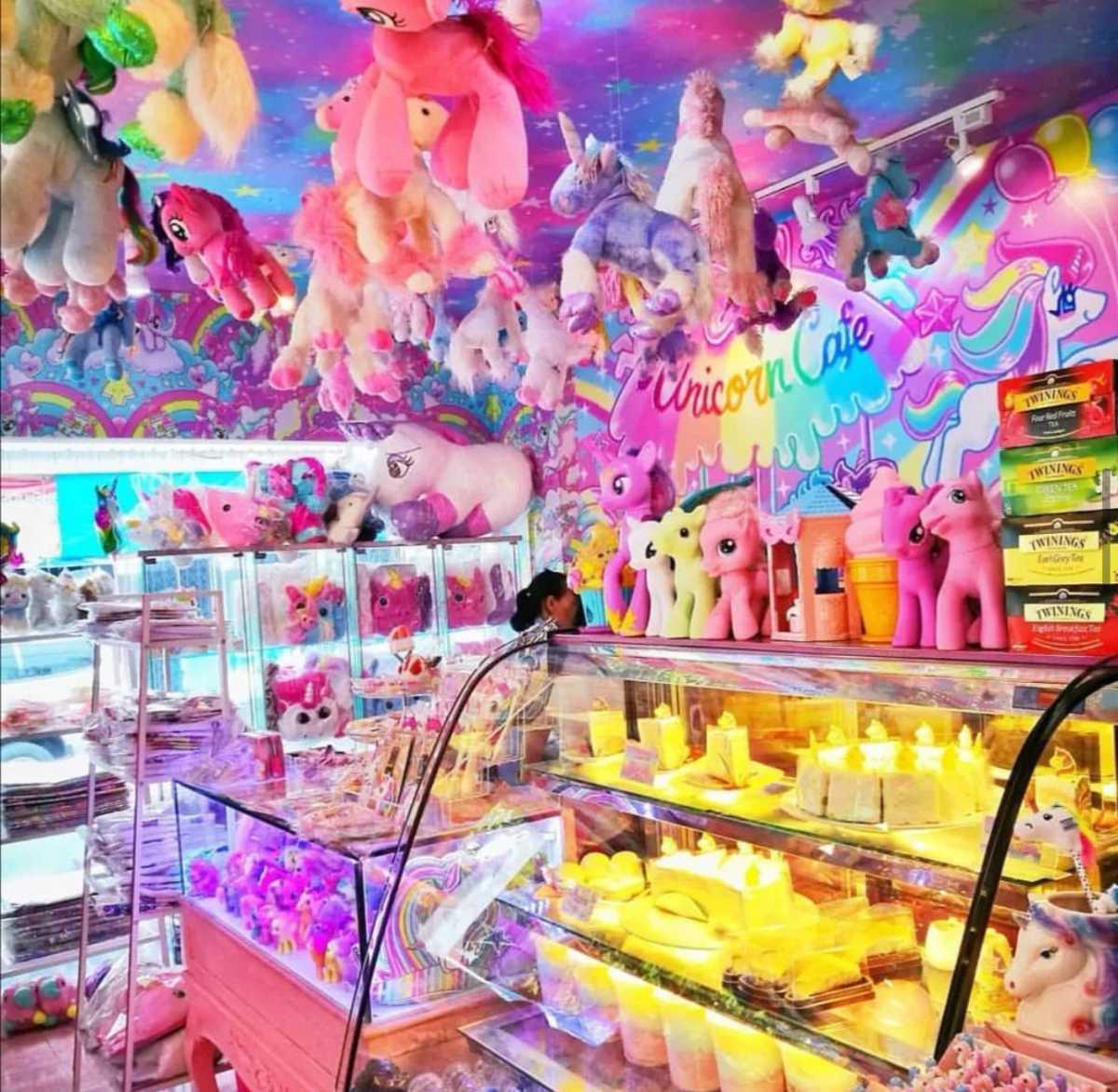 UNICORN CAFE UNICORN CAFE