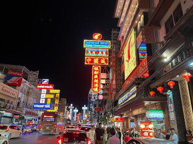 EXPIQUE • BANGKOK TOURS AND EXPERIENCE