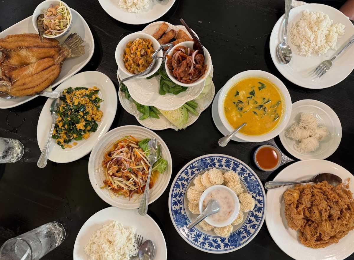 ONE CHUN CAFE AND RESTAURANT ONE CHUN CAFE AND RESTAURANT