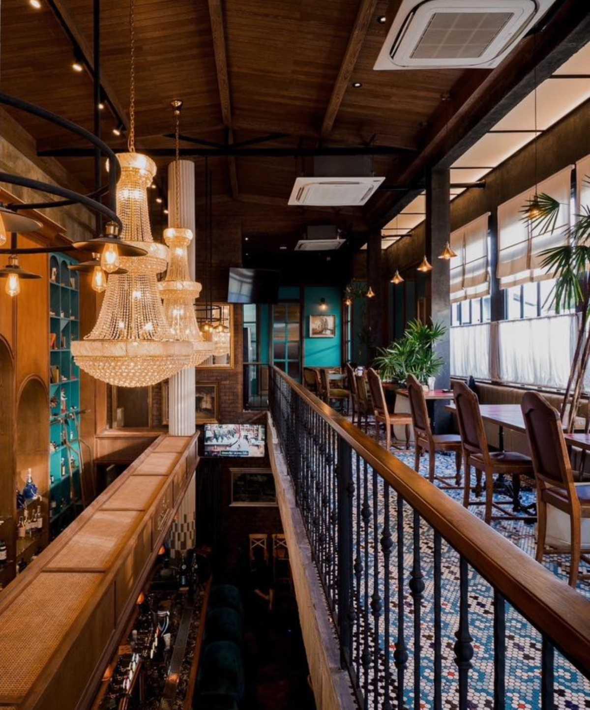 DAY AND NIGHT OF PHUKET DAY AND NIGHT OF PHUKET