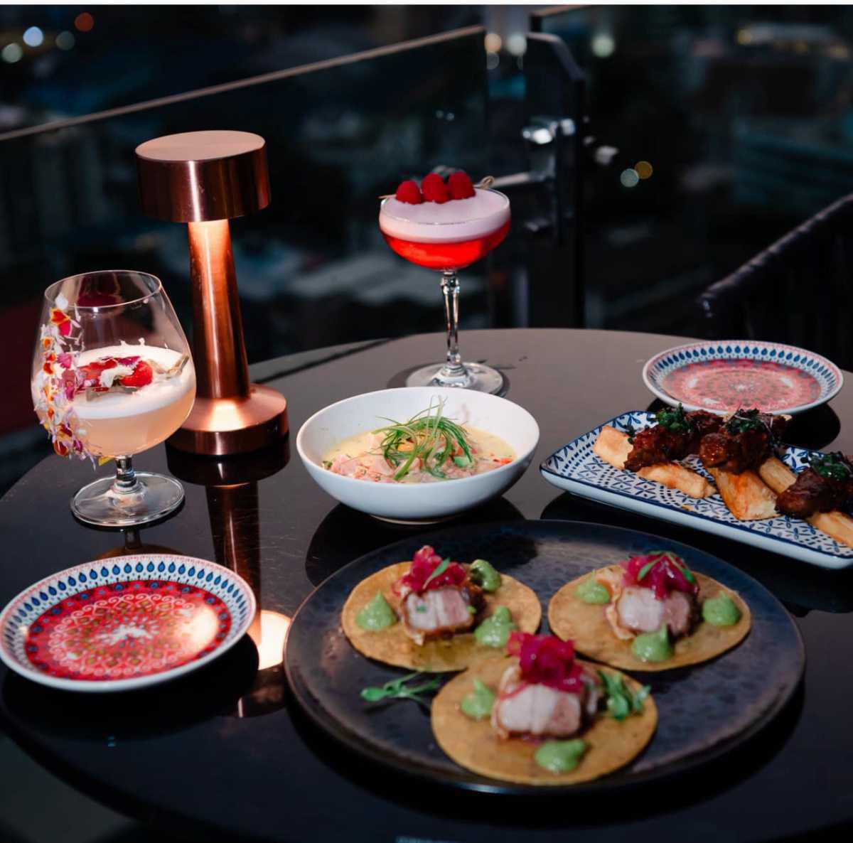 VANILLA SKY ROOFTOP BAR VANILLA SKY ROOFTOP BAR