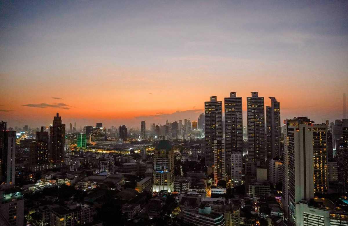 VANILLA SKY ROOFTOP BAR VANILLA SKY ROOFTOP BAR