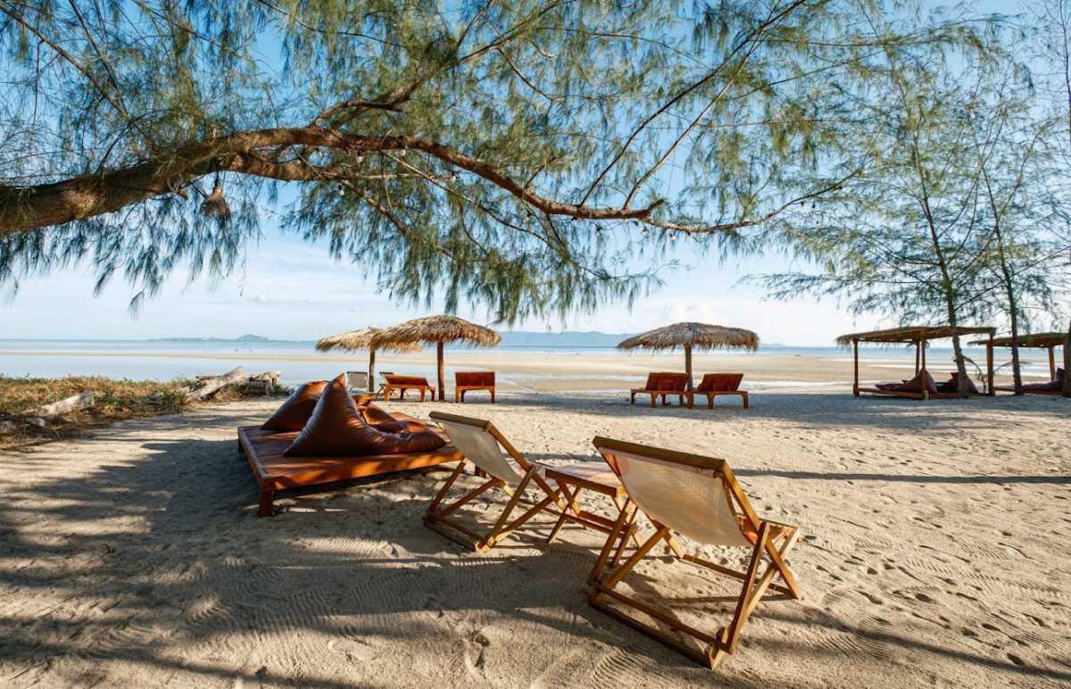 ALL AT SEA BEACH RESORT