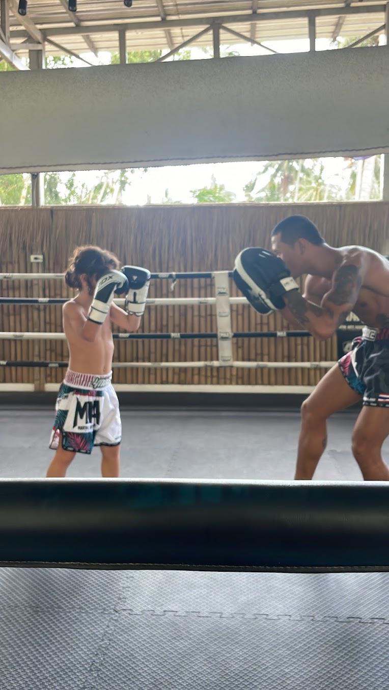 MARTIAL ARTS ACADEMY MARTIAL ARTS ACADEMY