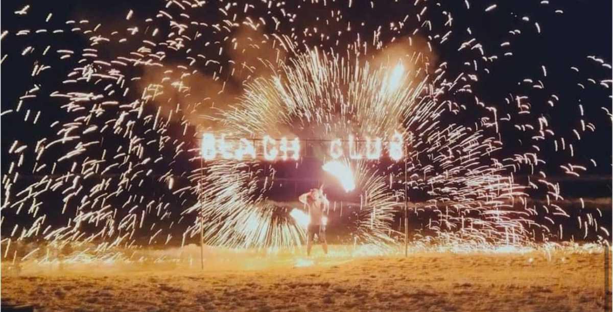 THE BEACH CLUB THE BEACH CLUB