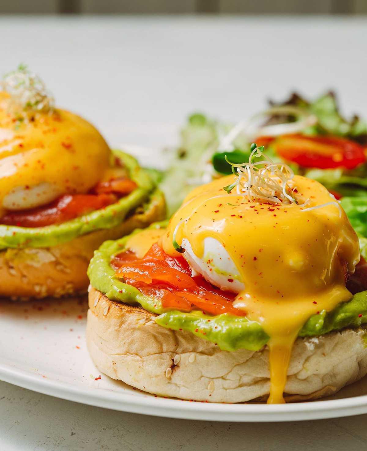 ANNIE • SWEETERY & EATERY ANNIE • SWEETERY & EATERY