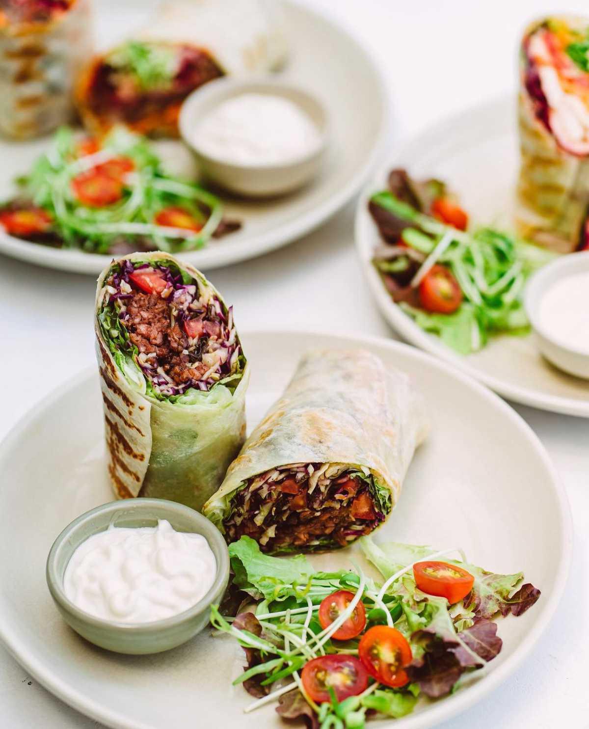 ANNIE • SWEETERY & EATERY ANNIE • SWEETERY & EATERY