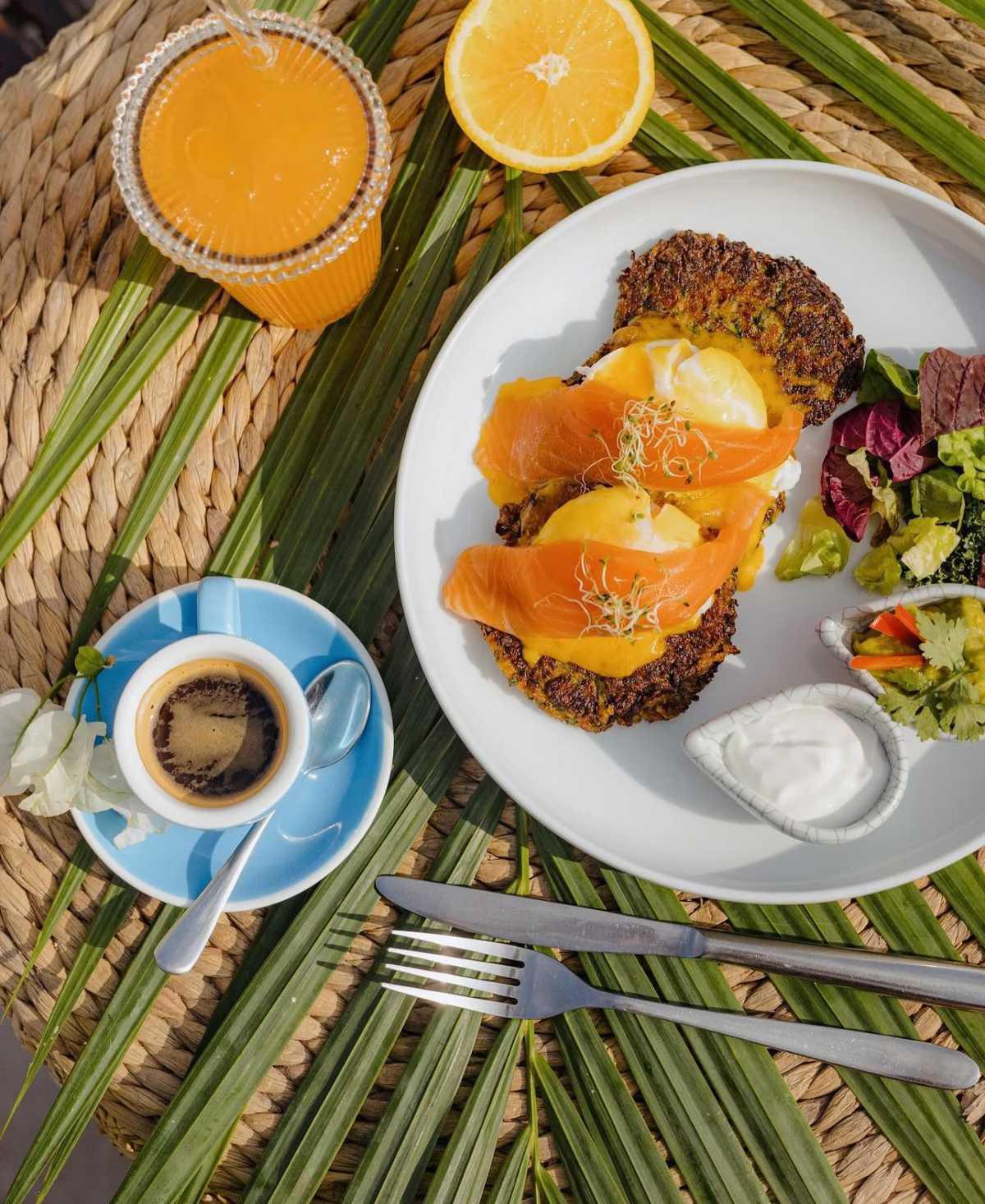 THE COCOON • VIEWPOINT THE COCOON • VIEWPOINT